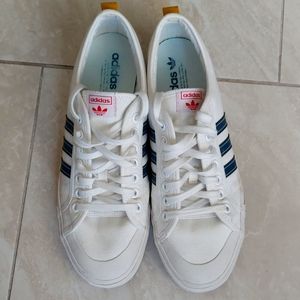 Adidas Mens NIZZA Canvas Sneakers - Size 12.5